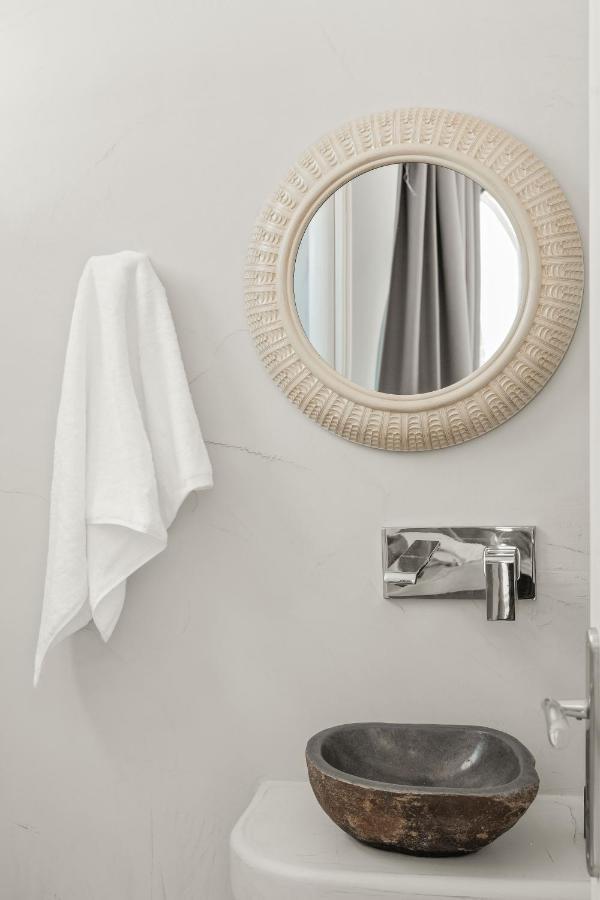 Oyster Luxury Suites 易莫洛林 外观 照片